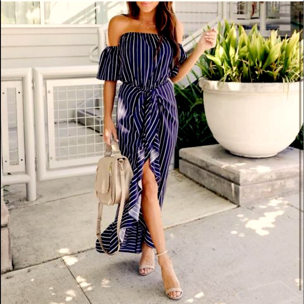 VICI first class navy dress
